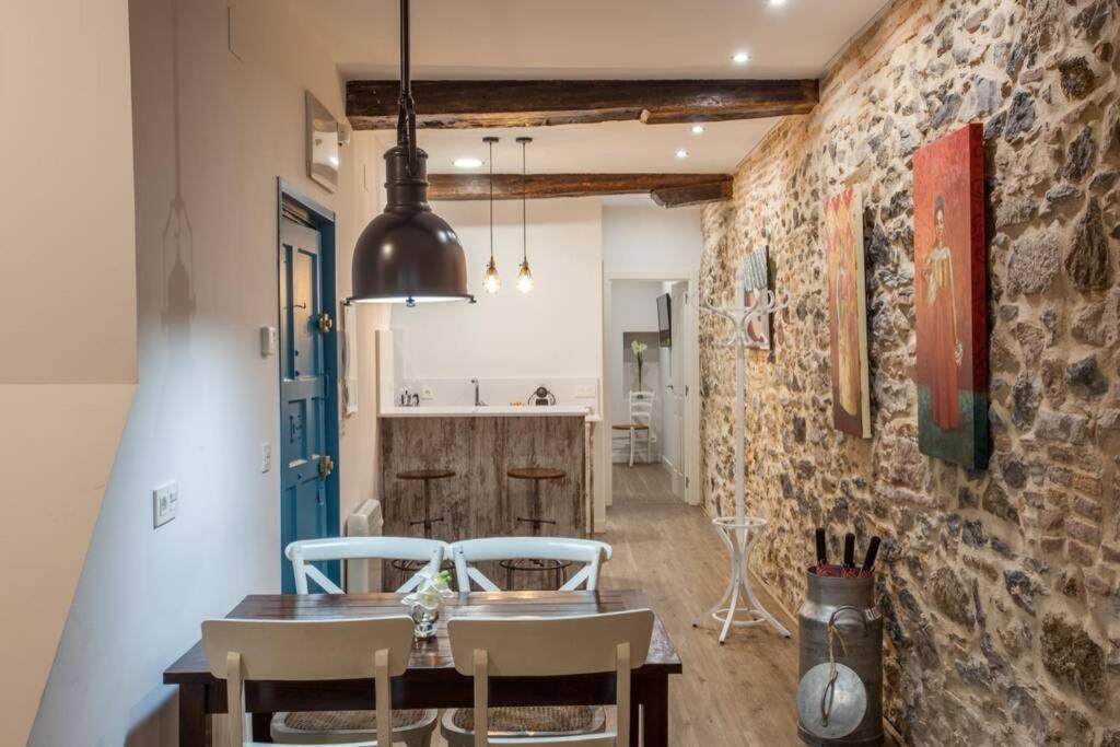 ビルバオBonito Apartamento, Nuevo Y En El Casco Viejo!!!アパートメント エクステリア 写真