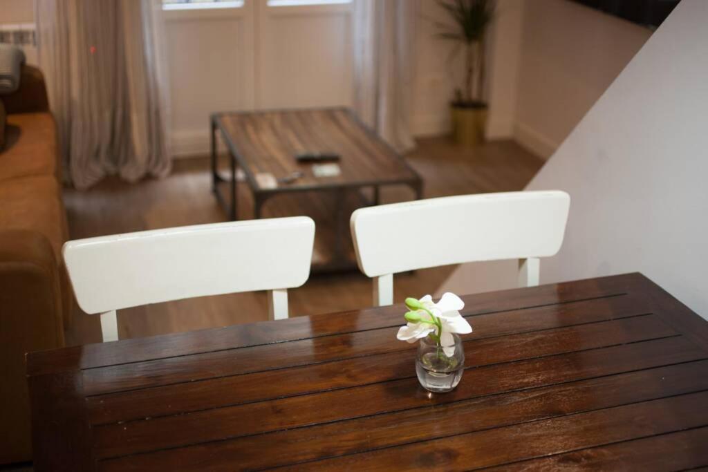 ビルバオBonito Apartamento, Nuevo Y En El Casco Viejo!!!アパートメント エクステリア 写真